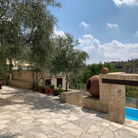 Cabernet Villa